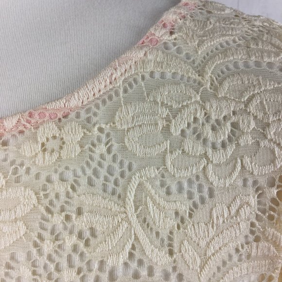 Peach Love California Dress, Pink w/cream lace - Picture 4 of 4